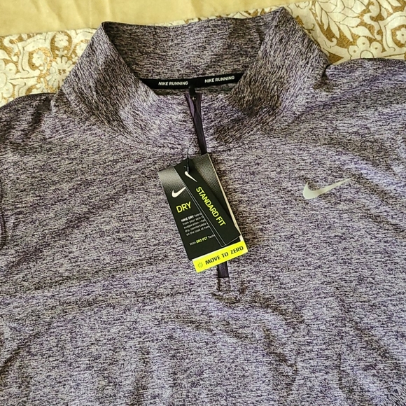 Nike Element 3X 1/2 Zip Running Top - Picture 3 of 15